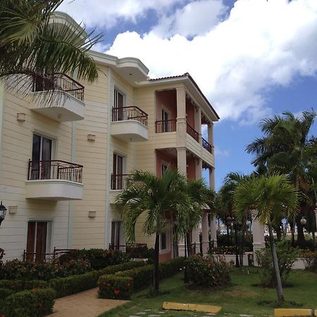 Hotel Dominicana Plus Баваро Экстерьер фото
