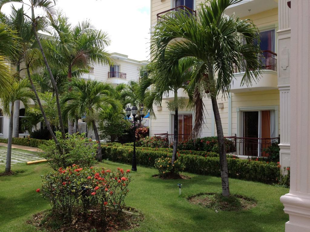 Hotel Dominicana Plus Баваро Экстерьер фото