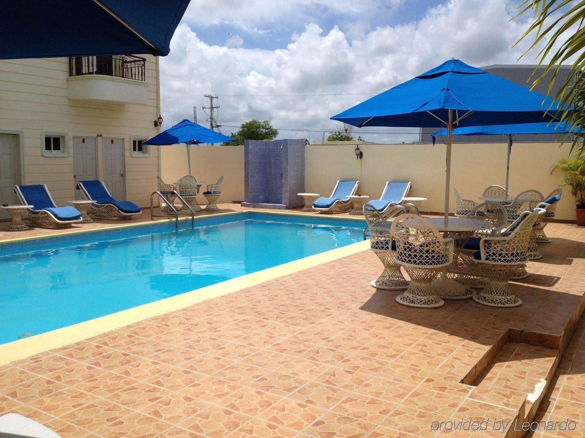 Hotel Dominicana Plus Баваро Экстерьер фото