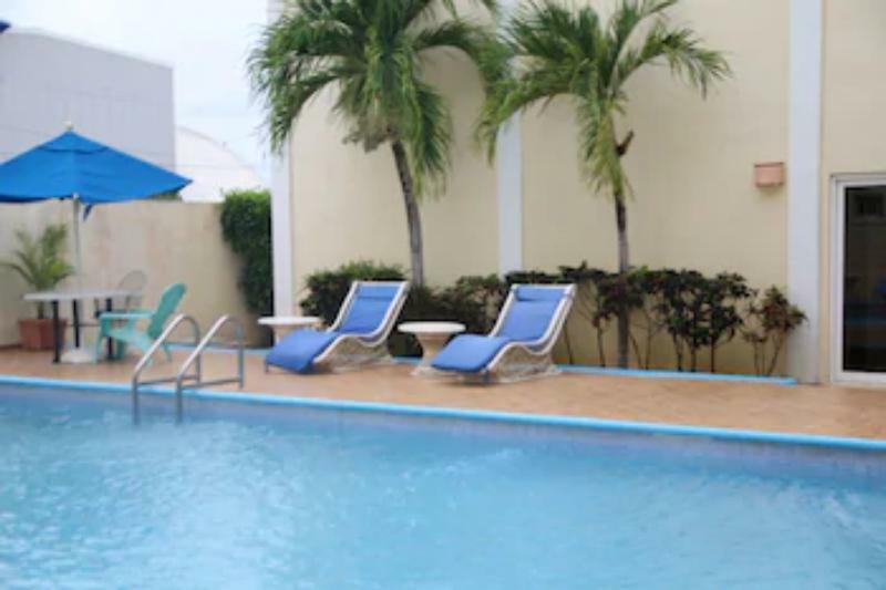 Hotel Dominicana Plus Баваро Экстерьер фото